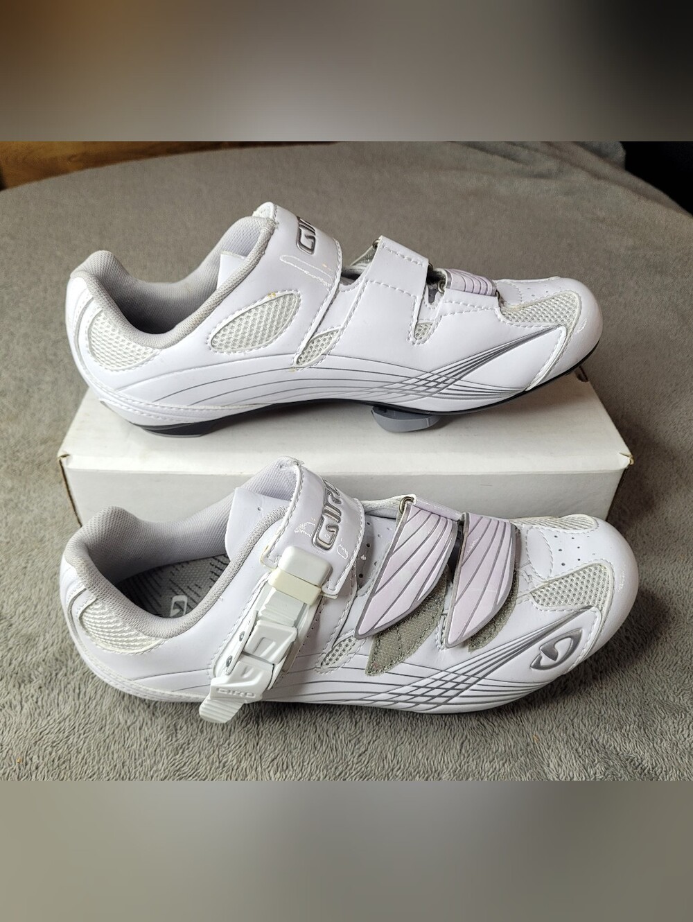 Giro Solara Road Cycling Shoes Womens US 9 White w/ Look Patent 3 Bolt Cleats